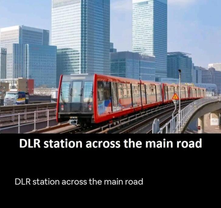 Snuggle Inn - Riverside Apartments - Views Over Looking London River Thames, Close To O2 Arena, London Excel, London City Airport, Thames Clipper- River Boat Service, Woolwich Ferry, Onsite Parking, Twin Room Option Available Eksteriør bilde