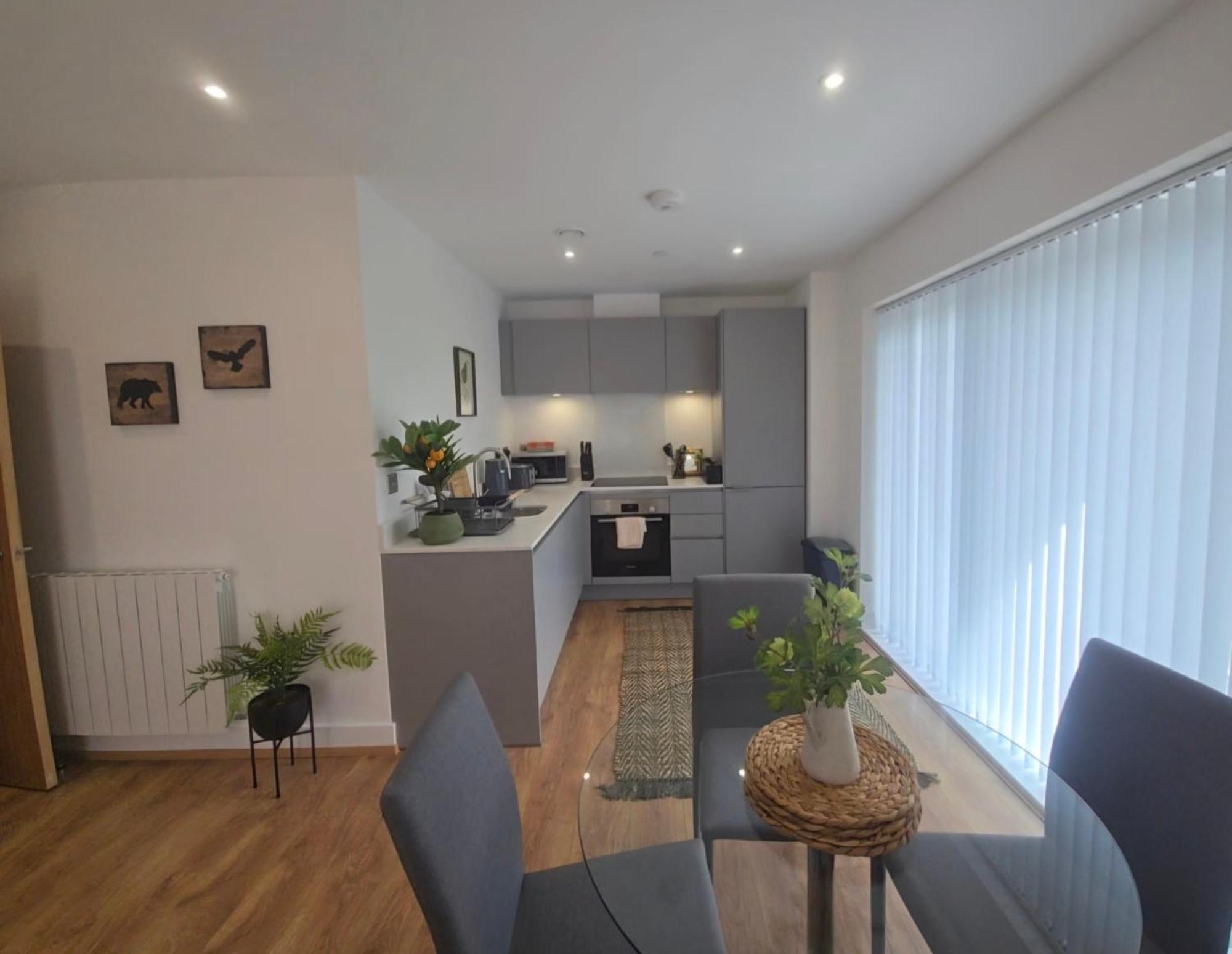 Snuggle Inn - Riverside Apartments - Views Over Looking London River Thames, Close To O2 Arena, London Excel, London City Airport, Thames Clipper- River Boat Service, Woolwich Ferry, Onsite Parking, Twin Room Option Available Eksteriør bilde