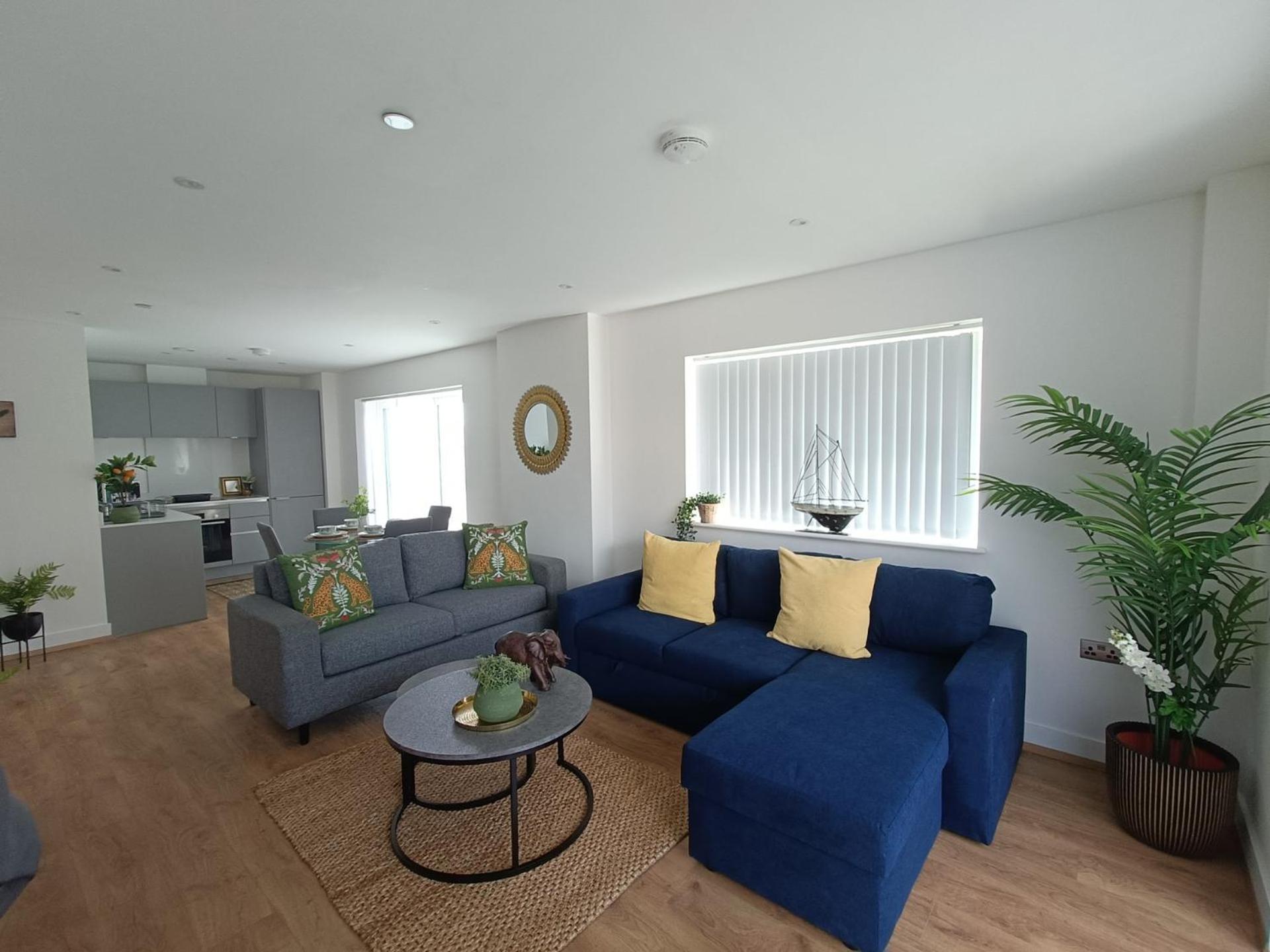 Snuggle Inn - Riverside Apartments - Views Over Looking London River Thames, Close To O2 Arena, London Excel, London City Airport, Thames Clipper- River Boat Service, Woolwich Ferry, Onsite Parking, Twin Room Option Available Eksteriør bilde