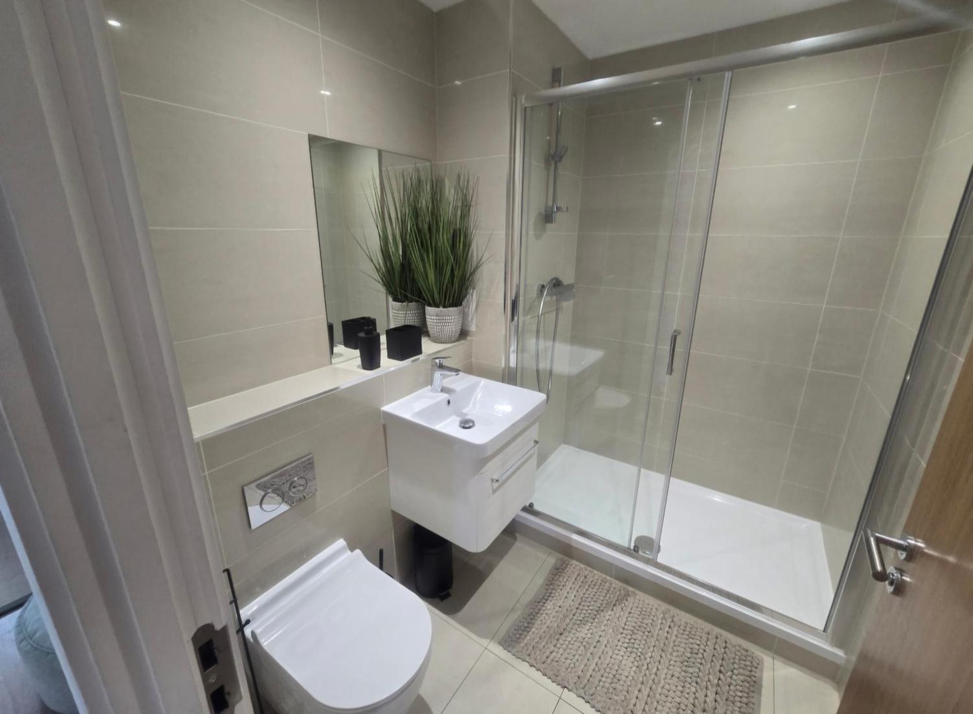 Snuggle Inn - Riverside Apartments - Views Over Looking London River Thames, Close To O2 Arena, London Excel, London City Airport, Thames Clipper- River Boat Service, Woolwich Ferry, Onsite Parking, Twin Room Option Available Eksteriør bilde